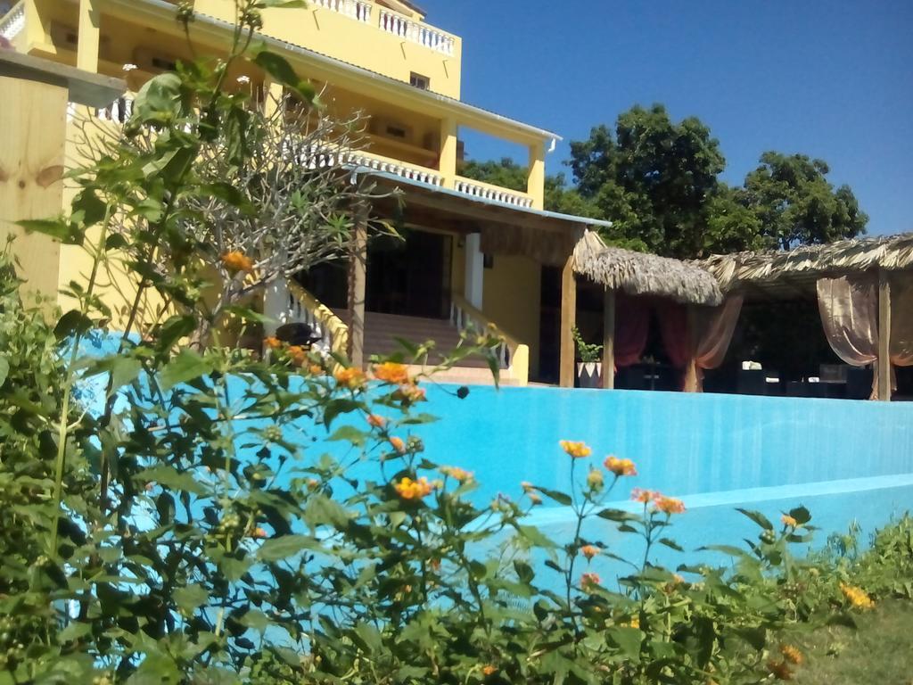 Casa Lilly Bed and Breakfast Cabarete Buitenkant foto
